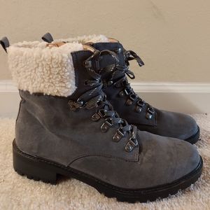 AE Boots